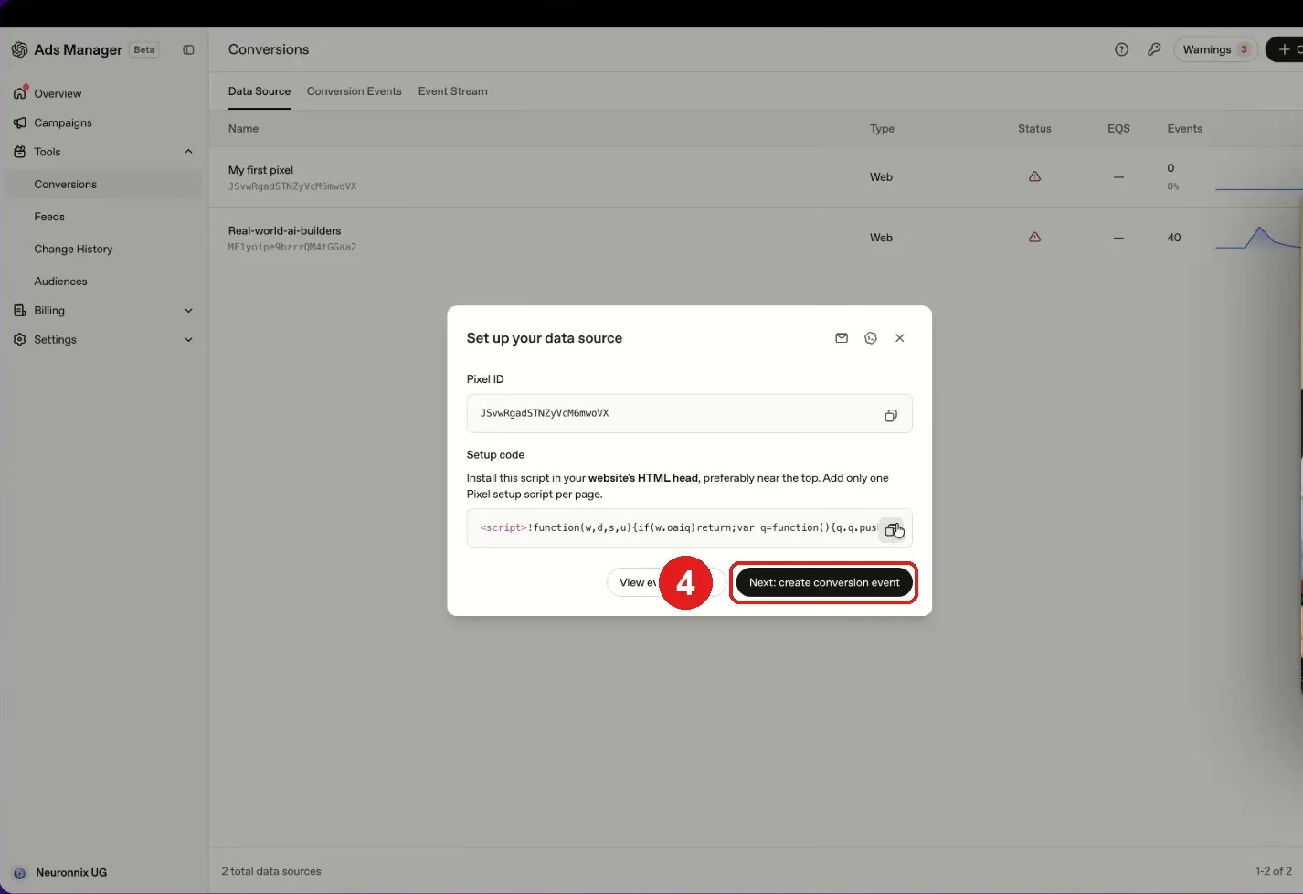 חלונית Set up your data source עם Pixel ID, קוד הסקריפט, וכפתור Next create conversion event מסומן באדום